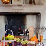 Bed & Breakfast Chateau Ormes De Pez Saint-Estephe (Gironde)